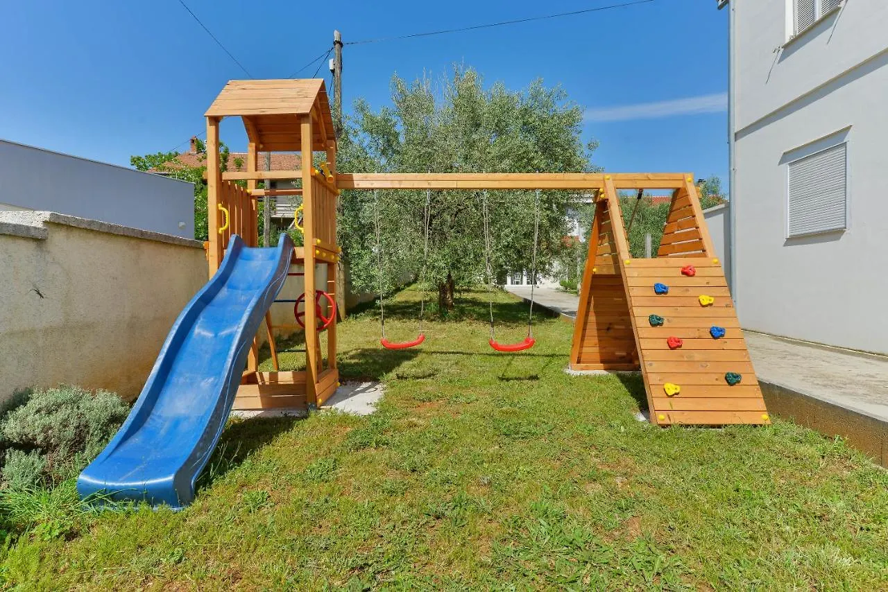 Casa de Férias Hacienda Mia With Pool,Bbq,Free Parking Vila Zadar Croácia