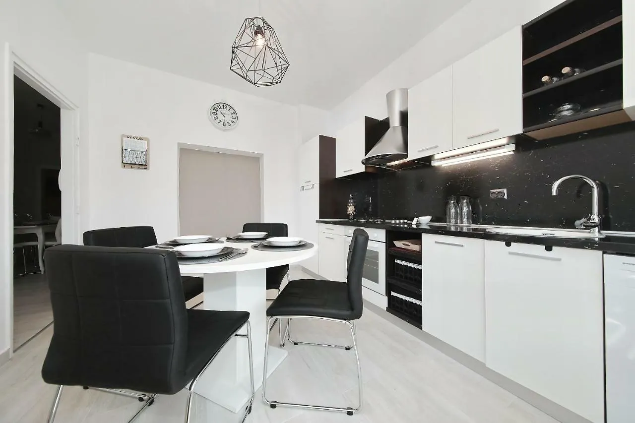 Hacienda Mia With Pool,Bbq,Free Parking Vila Zadar 0*,