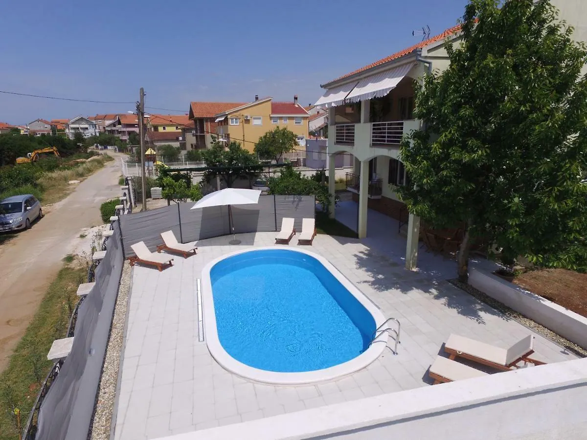 Hacienda Mia With Pool,Bbq,Free Parking Vila Zadar